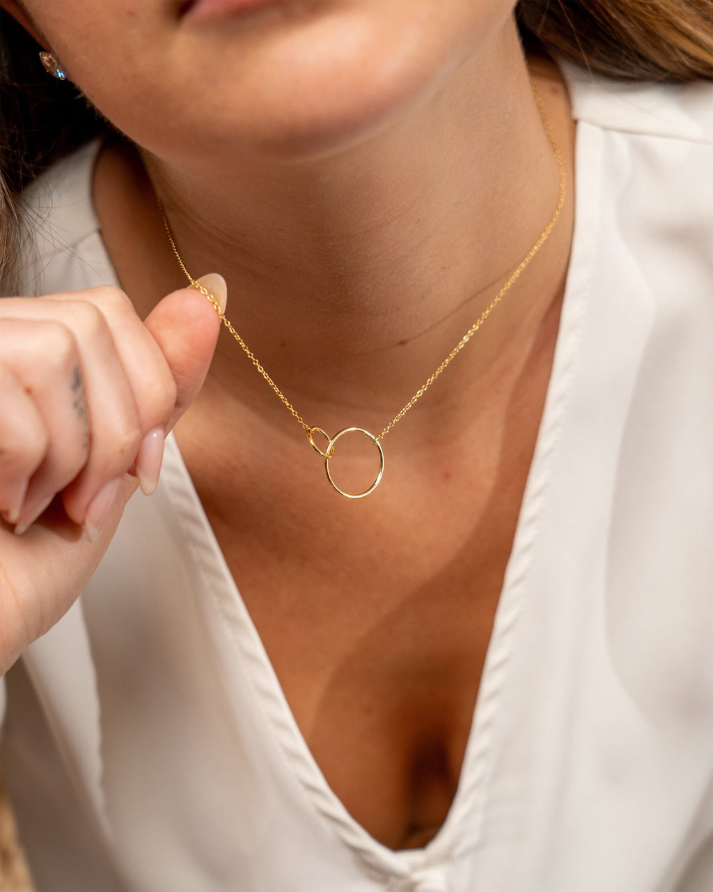 Sterling Silver Interlocking Open Circle Pendant