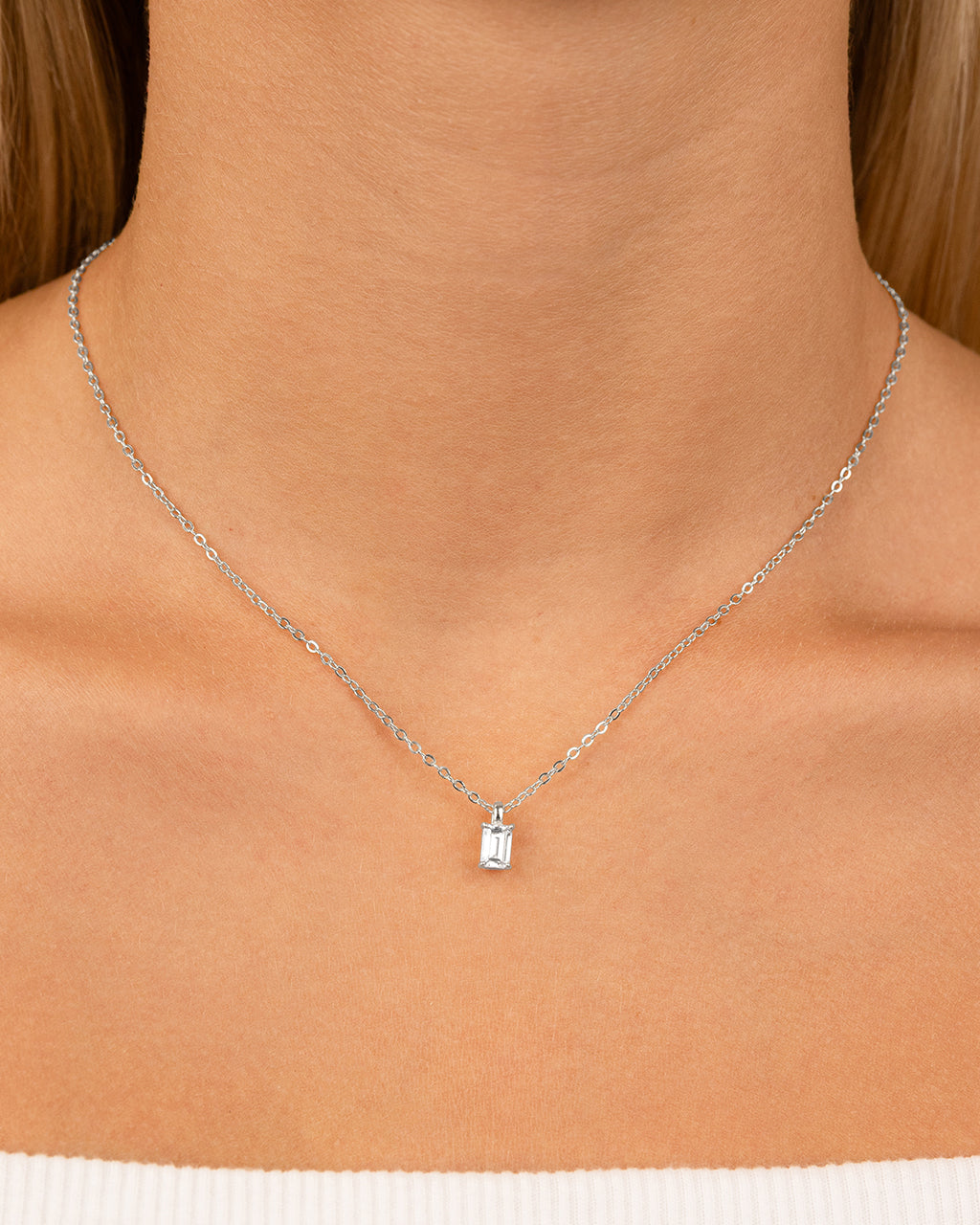 Sterling Silver Emerald Prong Set Pendant